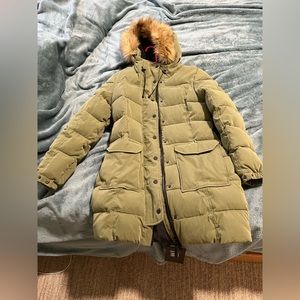 Gerry’s Limited edition women’s winter puffer coat